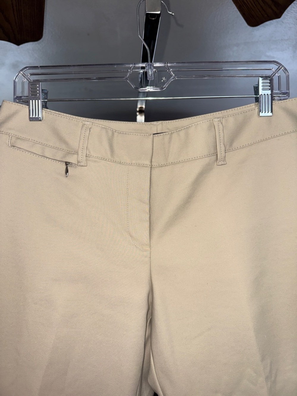 White House Black Market Perfect Form Crop Leg Pants - Size 8 - Picture 5 of 6